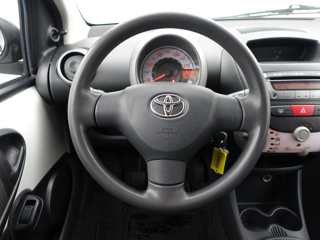 
Toyota Aygo 1.0 VVT-i Now- Airco, 5 Deurs, Facelift Model, Dealer Onderhouden vol									