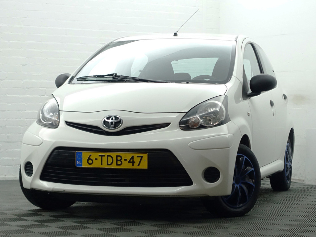 
Toyota Aygo 1.0 VVT-i Now- Airco, 5 Deurs, Facelift Model, Dealer Onderhouden vol									