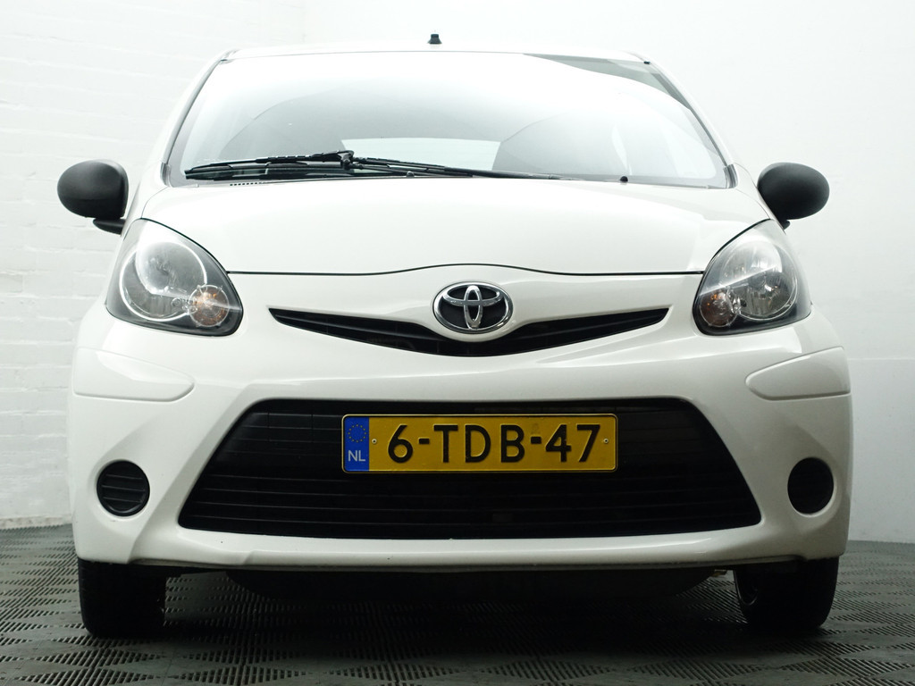 
Toyota Aygo 1.0 VVT-i Now- Airco, 5 Deurs, Facelift Model, Dealer Onderhouden vol									