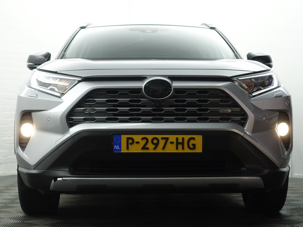 
								Toyota RAV4 2.5 Hybrid Executive- Two Tone, 360 Camera, Memory, Stoelkoeling, Stuur/Stoelverwarming, Xenon Led vol									