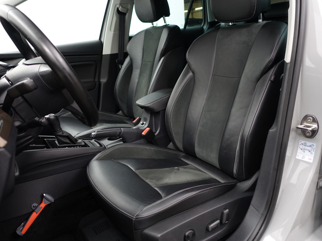 
								Škoda Scala 1.0 TSI Sport Business Edition Aut- CarPlay, Virtual Cockpit, Camera, Ada Cruise, Xenon Led, Stoelverwarming, Premium Sound vol									