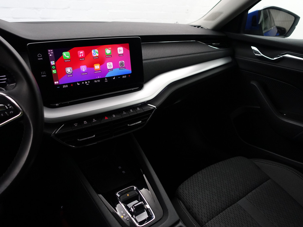 
								Škoda Octavia Combi 1.0 e-TSI Business Edition Plus Aut- Carplay, Sfeerverlichting, Virtual Cockpit, Ada Cruise, Dynamic Select, Sport Interieur vol									