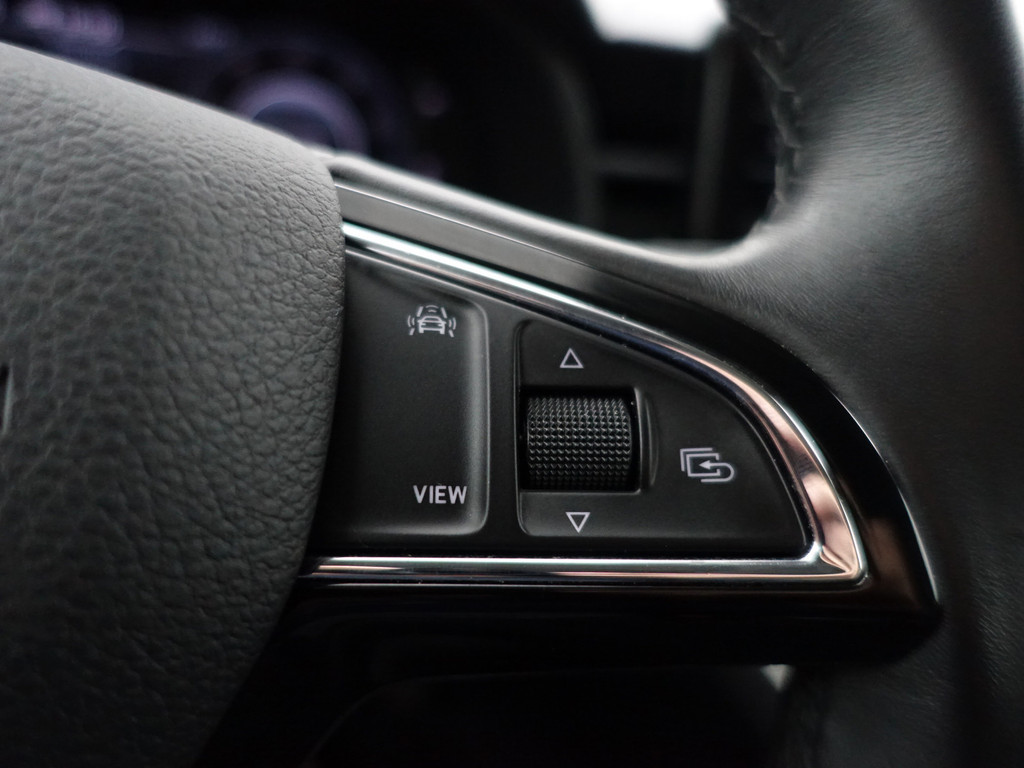 
								Škoda Scala 1.0 TSI Sport Business Edition Aut- CarPlay, Virtual Cockpit, Camera, Ada Cruise, Xenon Led, Stoelverwarming, Premium Sound vol									