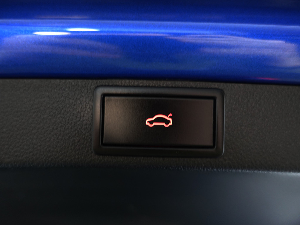 
								Škoda Octavia Combi 1.0 e-TSI Business Edition Plus Aut- Carplay, Sfeerverlichting, Virtual Cockpit, Ada Cruise, Dynamic Select, Sport Interieur vol									