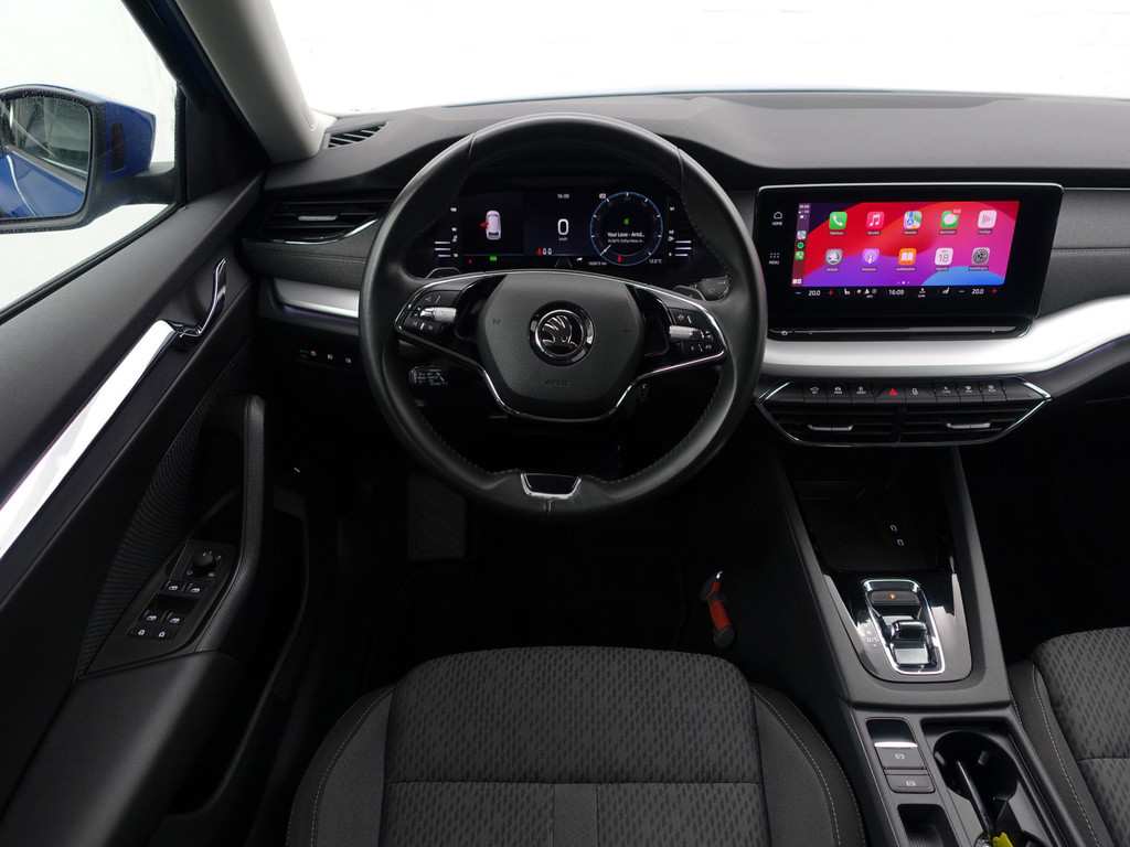
								Škoda Octavia Combi 1.0 e-TSI Business Edition Plus Aut- Carplay, Sfeerverlichting, Virtual Cockpit, Ada Cruise, Dynamic Select, Sport Interieur vol									