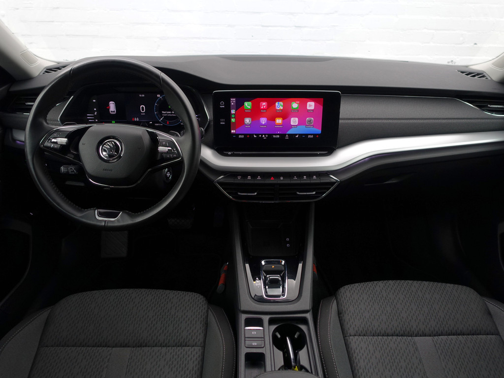 
								Škoda Octavia Combi 1.0 e-TSI Business Edition Plus Aut- Carplay, Sfeerverlichting, Virtual Cockpit, Ada Cruise, Dynamic Select, Sport Interieur vol									