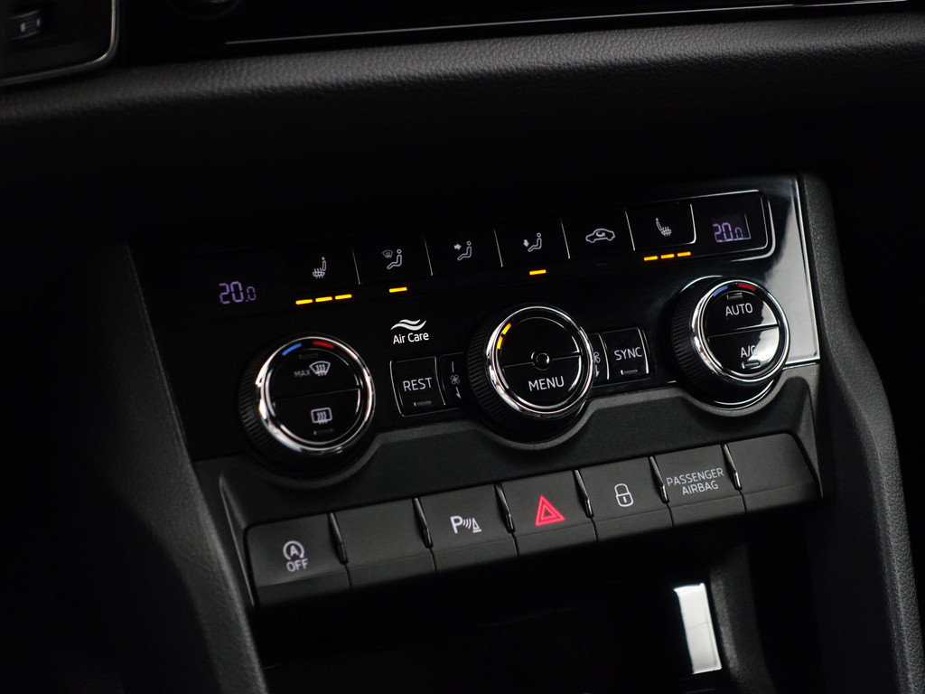 
Škoda Kodiaq 1.5 TSI Sportline Aut- 7 Pers, Panoramadak, Canton Audio, Keyless, CarPlay, Sfeerverlichting, Ada Cruise vol									