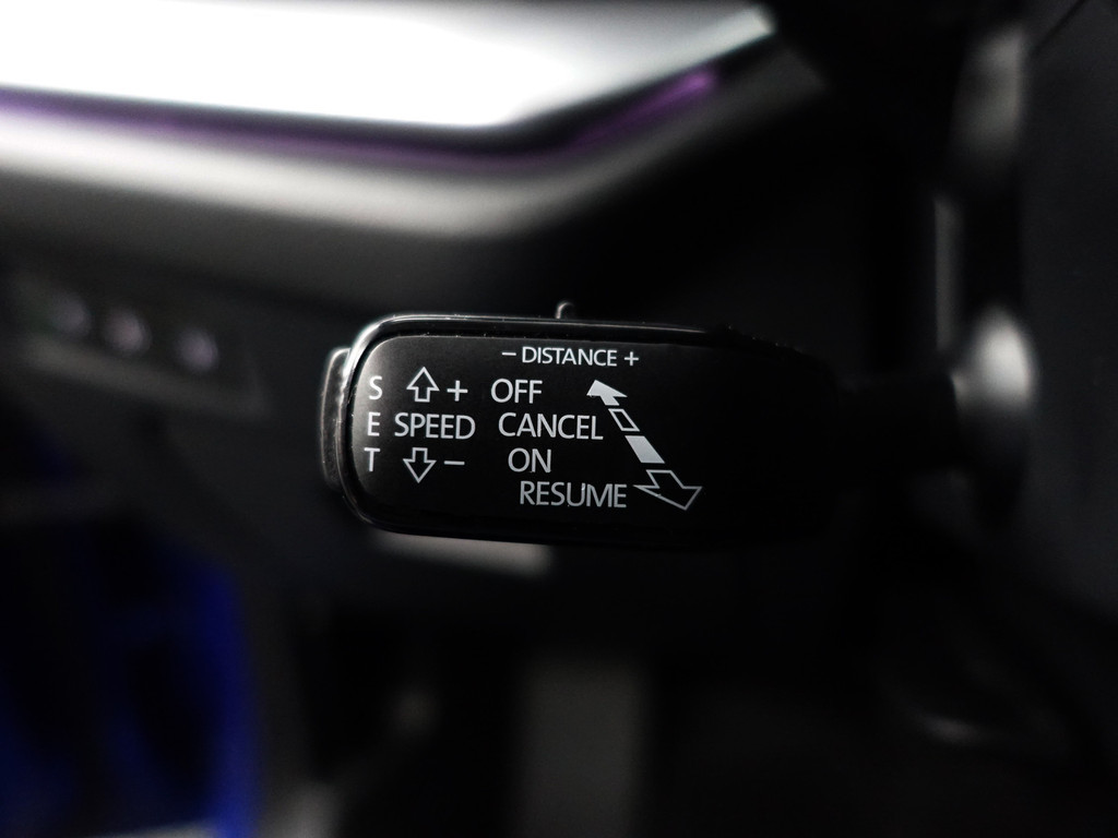 
								Škoda Octavia Combi 1.0 e-TSI Business Edition Plus Aut- Carplay, Sfeerverlichting, Virtual Cockpit, Ada Cruise, Dynamic Select, Sport Interieur vol									