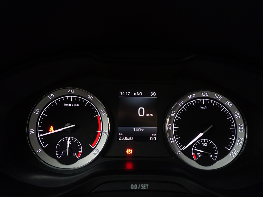 
Škoda Kodiaq 1.4 TSI Ambition Business 7 Pers, Carplay, Xenon led, Keyless, Front Assist, Park Assist, Trekhaak vol									