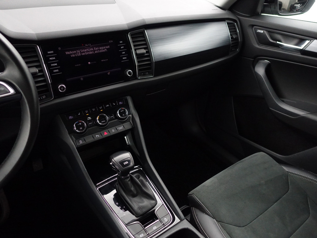 
Škoda Kodiaq 1.5 TSI Sportline Aut- 7 Pers, Panoramadak, Canton Audio, Keyless, CarPlay, Sfeerverlichting, Ada Cruise vol									