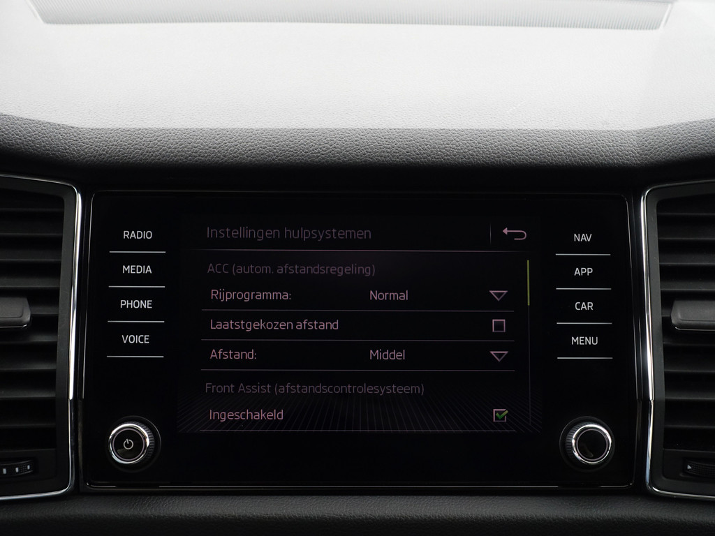 
Škoda Kodiaq 1.5 TSI Sportline Aut- 7 Pers, Panoramadak, Canton Audio, Keyless, CarPlay, Sfeerverlichting, Ada Cruise vol									