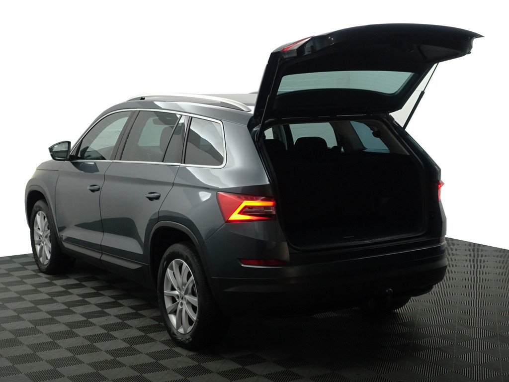 
Škoda Kodiaq 1.4 TSI Ambition Business 7 Pers, Carplay, Xenon led, Keyless, Front Assist, Park Assist, Trekhaak vol									