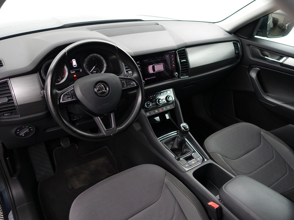 
Škoda Kodiaq 1.4 TSI Ambition Business 7 Pers, Carplay, Xenon led, Keyless, Front Assist, Park Assist, Trekhaak vol									