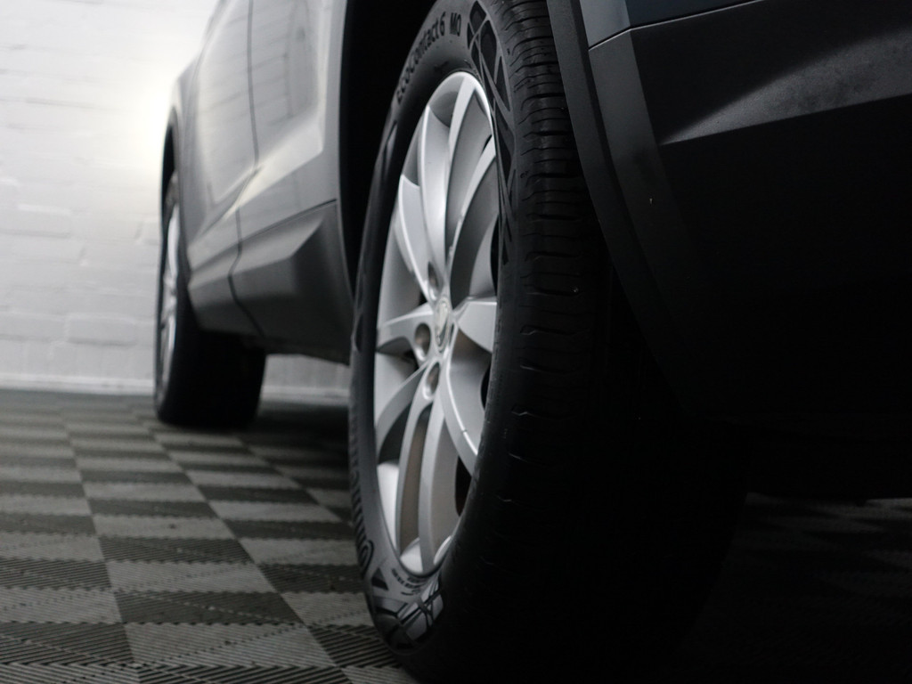 
Škoda Kodiaq 1.4 TSI Ambition Business 7 Pers, Carplay, Xenon led, Keyless, Front Assist, Park Assist, Trekhaak vol									