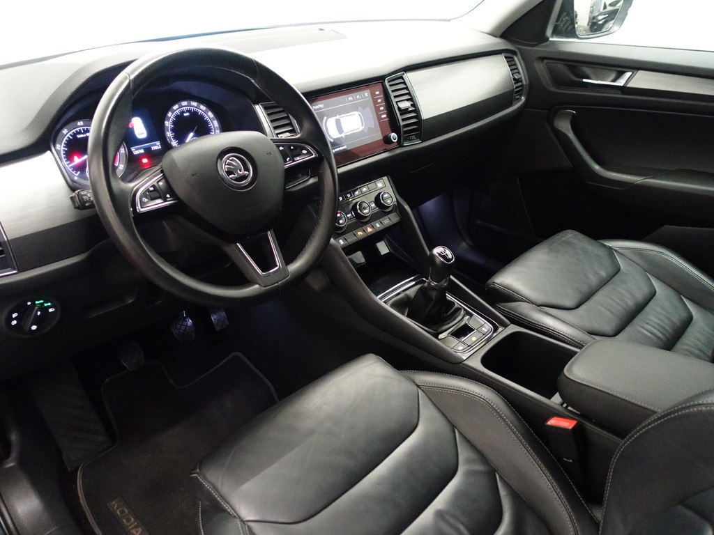 
Škoda Kodiaq 1.4 TSI Sportline- 7 Pers, Sport Leder, Navi, Xenon Led, Carplay, Keyless, Park Assist vol									