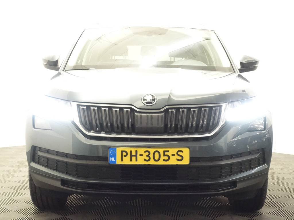 
Škoda Kodiaq 1.4 TSI Sportline- 7 Pers, Sport Leder, Navi, Xenon Led, Carplay, Keyless, Park Assist vol									