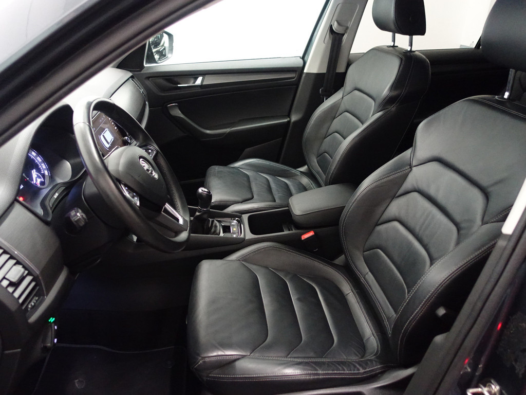 
Škoda Kodiaq 1.4 TSI Sportline- 7 Pers, Sport Leder, Navi, Xenon Led, Carplay, Keyless, Park Assist vol									