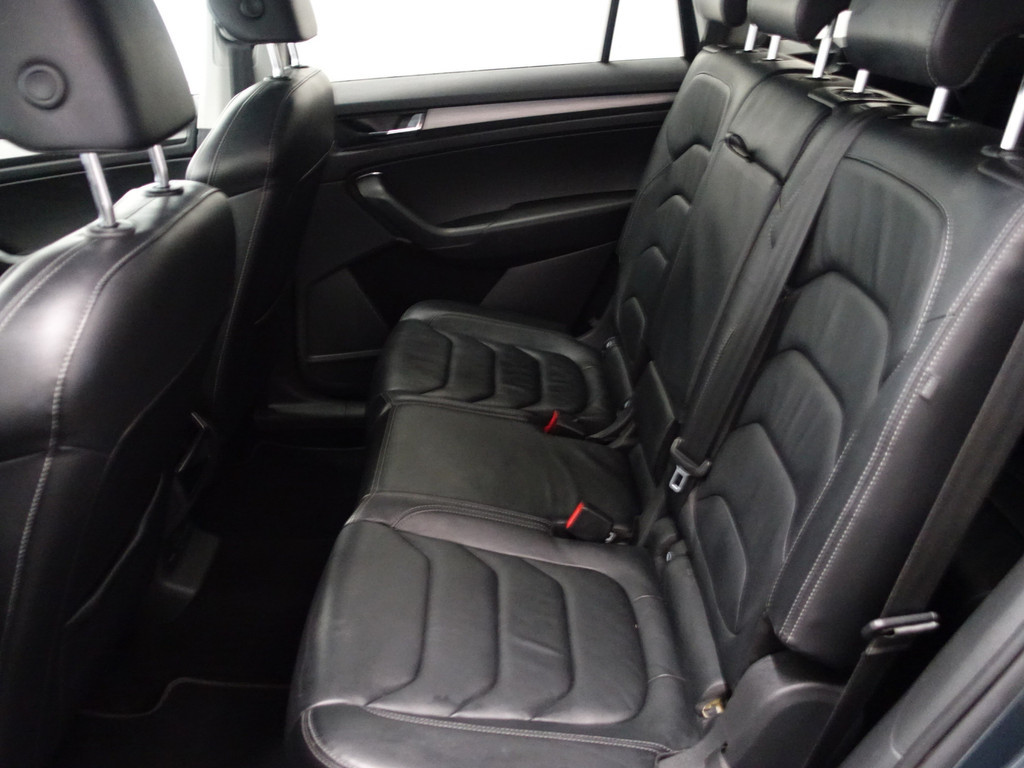 
Škoda Kodiaq 1.4 TSI Sportline- 7 Pers, Sport Leder, Navi, Xenon Led, Carplay, Keyless, Park Assist vol									