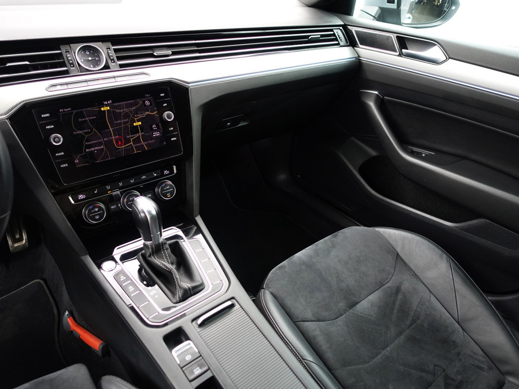 
Volkswagen Arteon 1.5 TSI 180pk R Line Aut- Panodak, Virtual Cockpit, Stoel Massage, 360 Camera, Keyless, Sfeerverlichting vol									