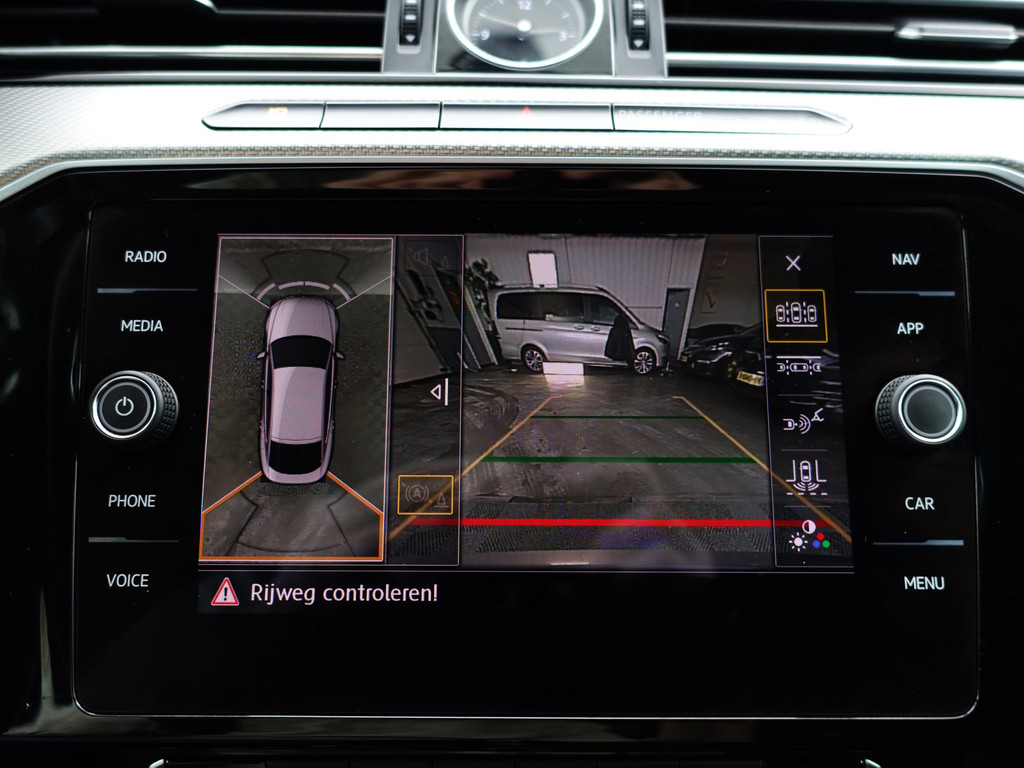 
Volkswagen Arteon 1.5 TSI 180pk R Line Aut- Panodak, Virtual Cockpit, Stoel Massage, 360 Camera, Keyless, Sfeerverlichting vol									