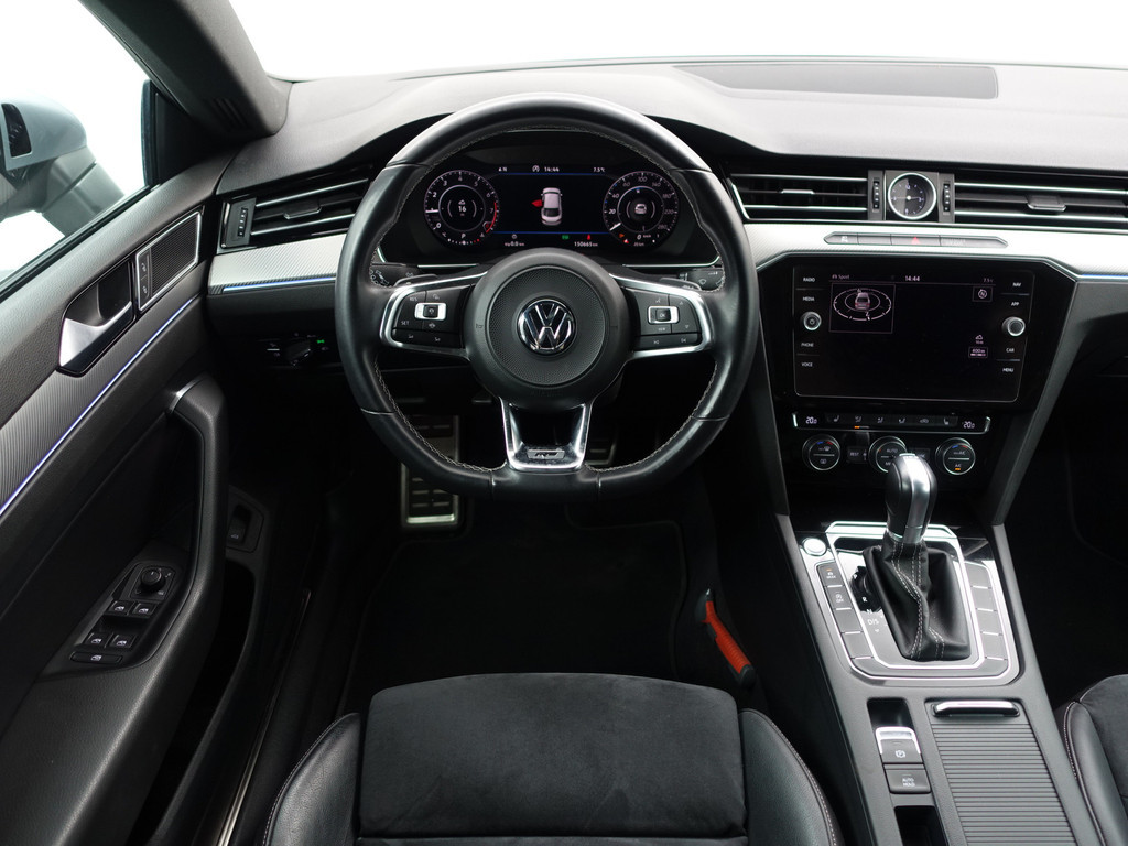 
Volkswagen Arteon 1.5 TSI 180pk R Line Aut- Panodak, Virtual Cockpit, Stoel Massage, 360 Camera, Keyless, Sfeerverlichting vol									