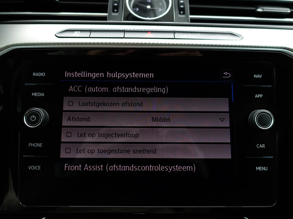 
Volkswagen Arteon 1.5 TSI 180pk R Line Aut- Panodak, Virtual Cockpit, Stoel Massage, 360 Camera, Keyless, Sfeerverlichting vol									