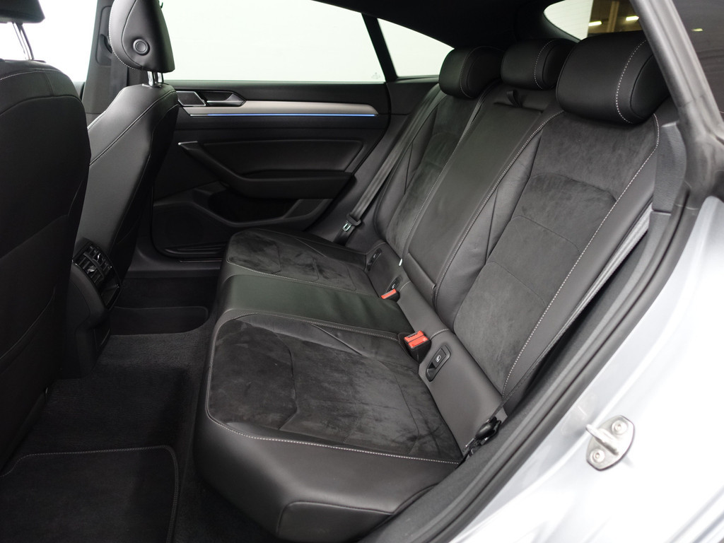 
Volkswagen Arteon 1.5 TSI 180pk R Line Aut- Panodak, Virtual Cockpit, Stoel Massage, 360 Camera, Keyless, Sfeerverlichting vol									