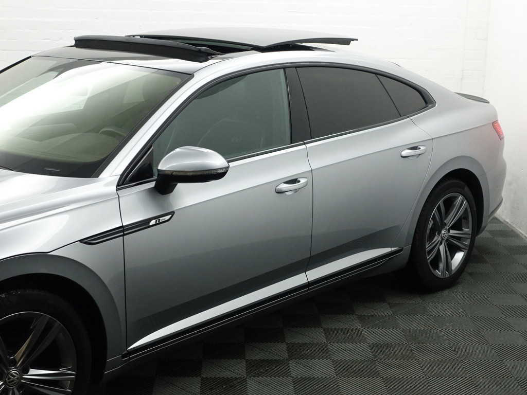 
Volkswagen Arteon 1.5 TSI 180pk R Line Aut- Panodak, Virtual Cockpit, Stoel Massage, 360 Camera, Keyless, Sfeerverlichting vol									