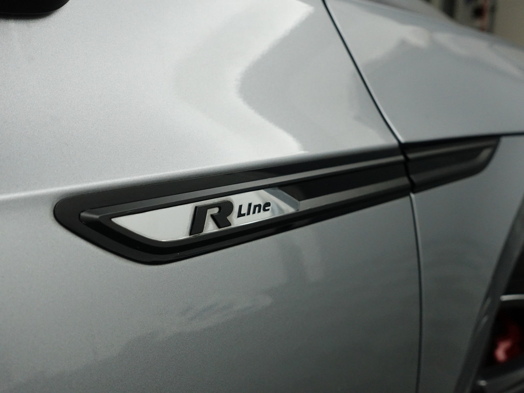 
Volkswagen Arteon 1.5 TSI 180pk R Line Aut- Panodak, Virtual Cockpit, Stoel Massage, 360 Camera, Keyless, Sfeerverlichting vol									