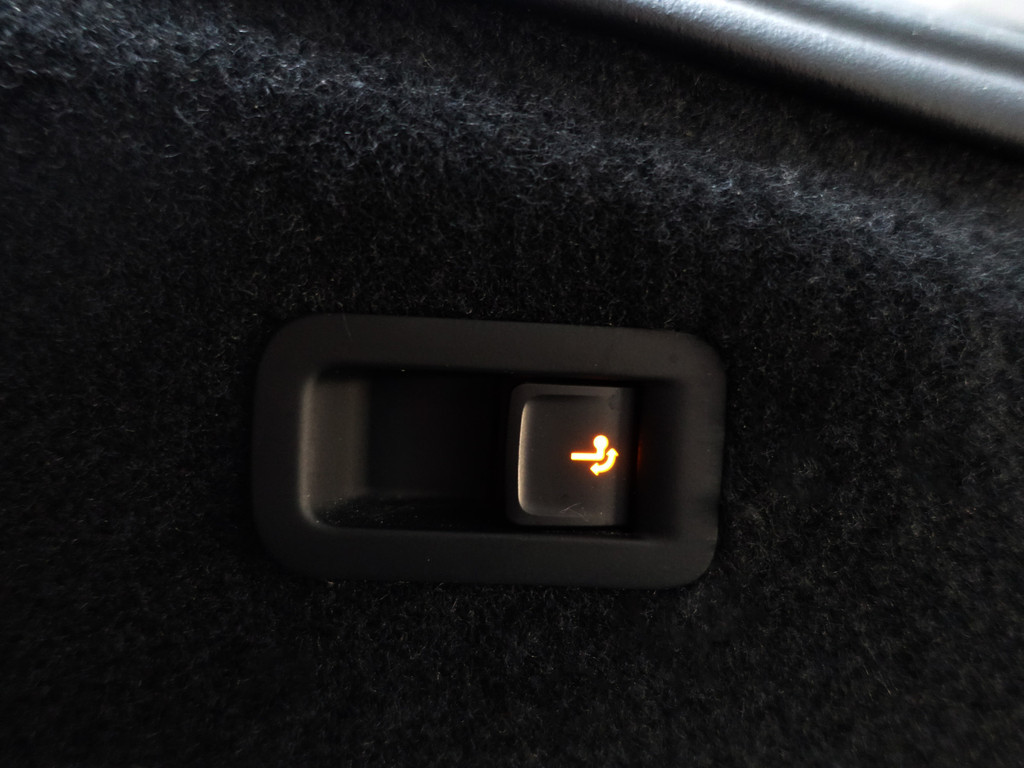 
Volkswagen Arteon 1.5 TSI 180pk R Line Aut- Panodak, Virtual Cockpit, Stoel Massage, 360 Camera, Keyless, Sfeerverlichting vol									