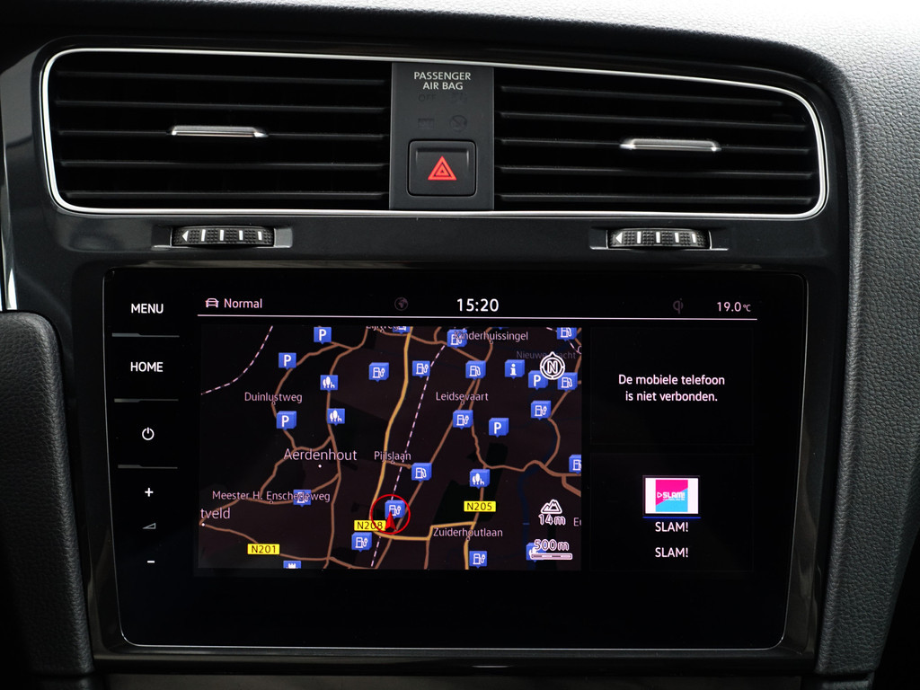
Volkswagen e-Golf Highline Aut- CarPlay, Dynamic Select, Park Assist, Led, Stoelverwarming, Ada Cruise, Clima vol									