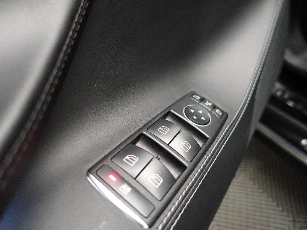 
Tesla Model S 75 Performance S Edition Aut- Panodak, Sport Leder, Enhanched Autopilot, Premium Connectivity, Carbon Inleg vol									