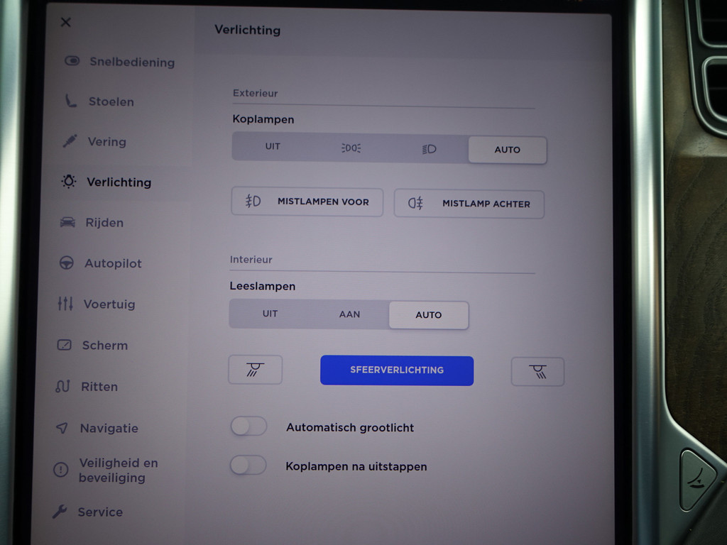 
								Tesla Model X 90D Performance Black Pack- 6 Pers, Auto Pilot, Memory, Trekhaak, Rijhoogte verstelbaar vol									