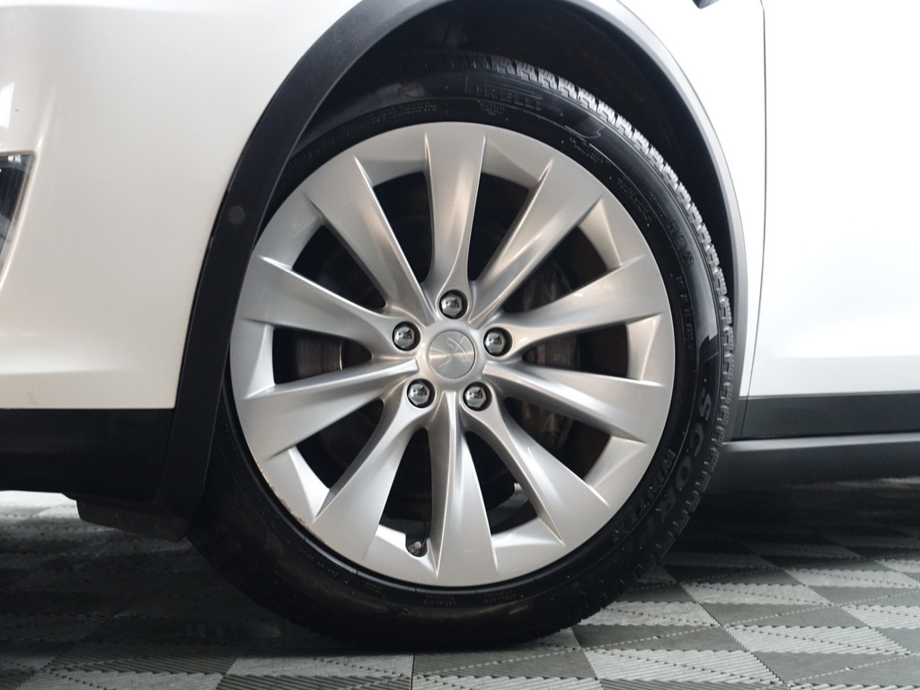
								Tesla Model X 90D Performance Black Pack- 6 Pers, Auto Pilot, Memory, Trekhaak, Rijhoogte verstelbaar vol									