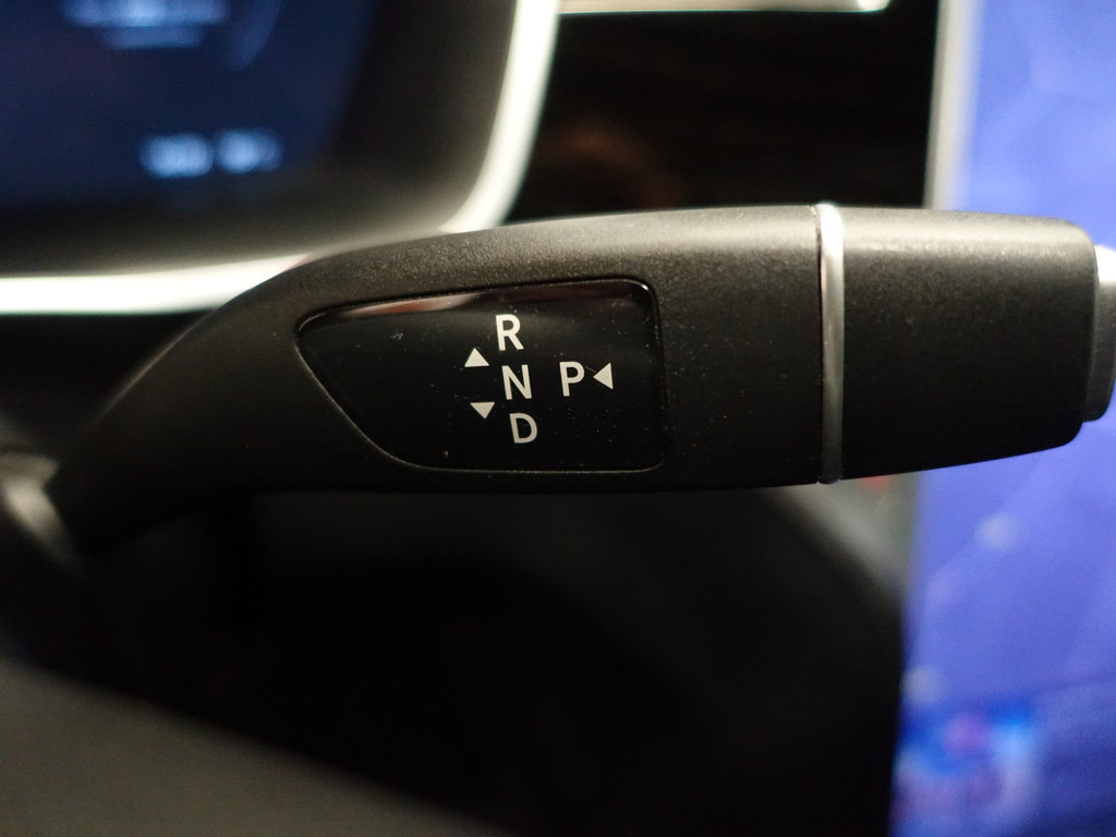 
Tesla Model S 75 320Pk Performance S Black Pack- Panodak, Enhanced Autopilot, Premium Connectivity, Sfeerverlichting, Alcantara Inleg vol									