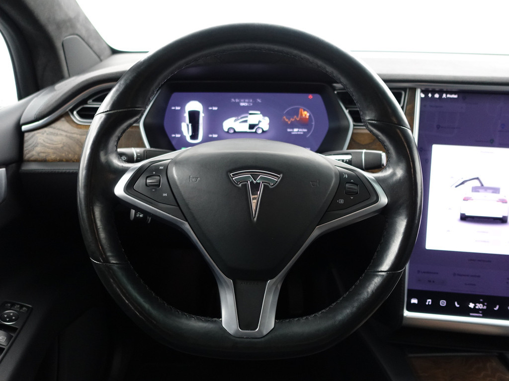 
								Tesla Model X 90D Performance Black Pack- 6 Pers, Auto Pilot, Memory, Trekhaak, Rijhoogte verstelbaar vol									
