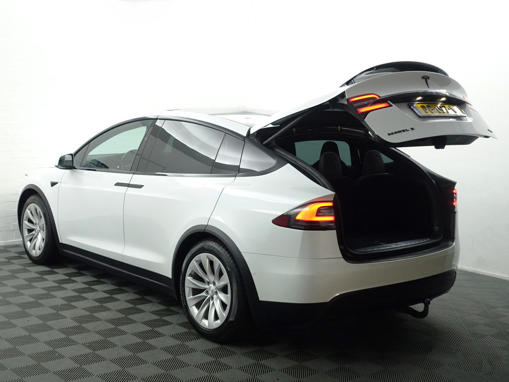 
								Tesla Model X 90D Performance Black Pack- 6 Pers, Auto Pilot, Memory, Trekhaak, Rijhoogte verstelbaar vol									