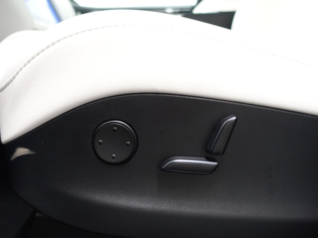 
Tesla Model X 100D Performance 6 Pers Aut- Autopilot 2.5, Luchtvering, Stuurverwarming, Premium connectivity, Alcantara Pakket vol									