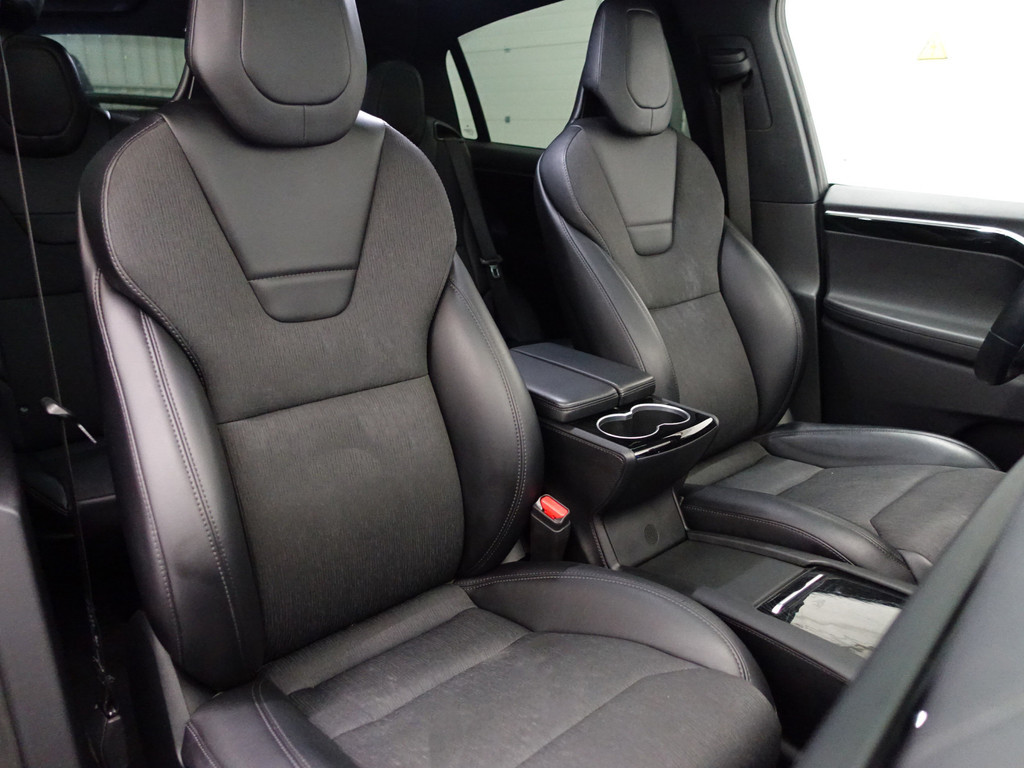 
Tesla Model X 90D Performance AWD- Auto Pilot, Premium Connectivity, Luchtvering, Comfort Leder vol									