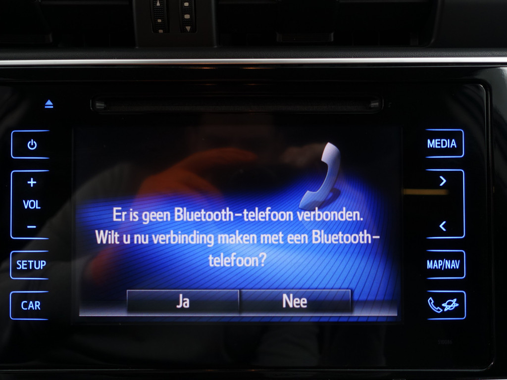 
Toyota Auris Touring Sports 1.8 Hybrid Dynamic Aut- Comfort Interieur, Camera, Navi, Cruise, Clima, Lane Assist vol									