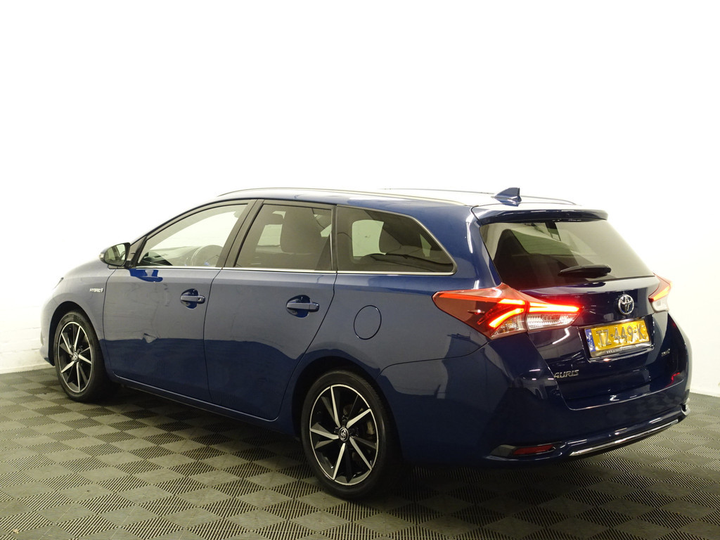 
Toyota Auris Touring Sports 1.8 Hybrid Dynamic Aut- Lane Assist, Navi, Camera, Clima, Park Assist, Cruise vol									