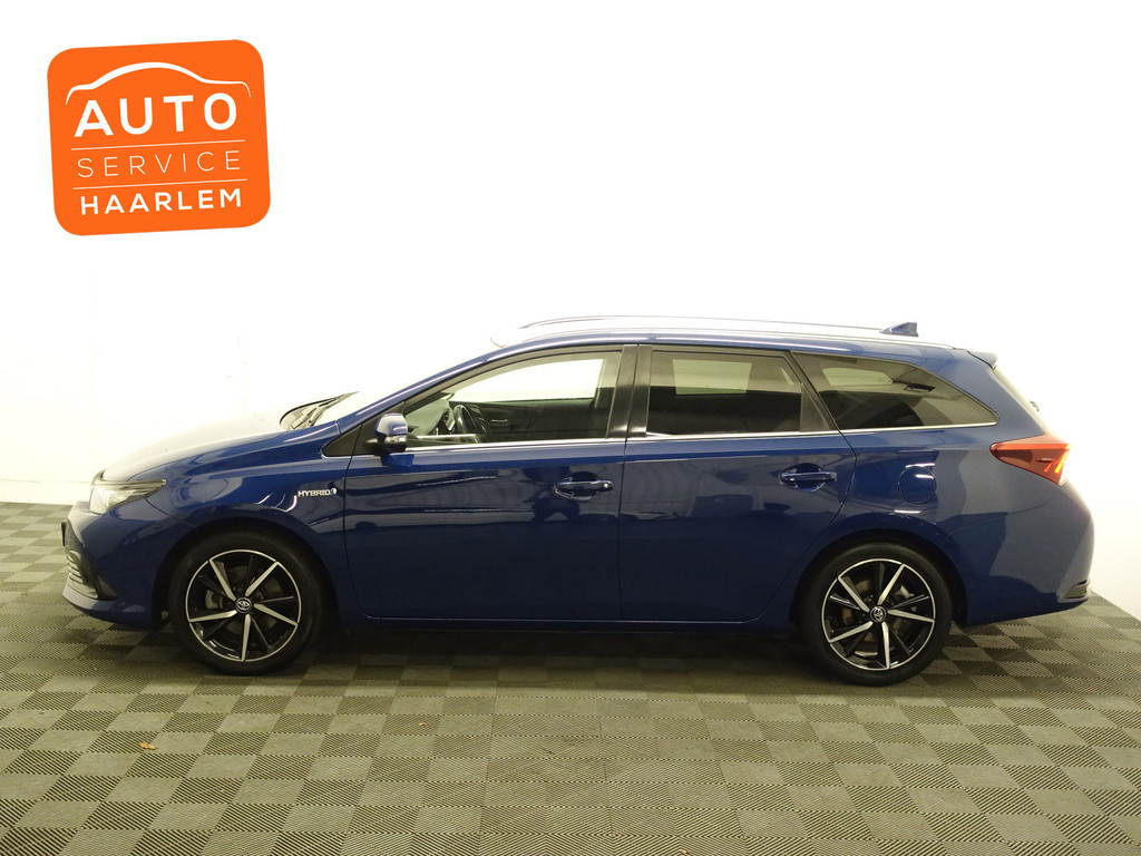 
Toyota Auris Touring Sports 1.8 Hybrid Dynamic Aut- Lane Assist, Navi, Camera, Clima, Park Assist, Cruise vol									