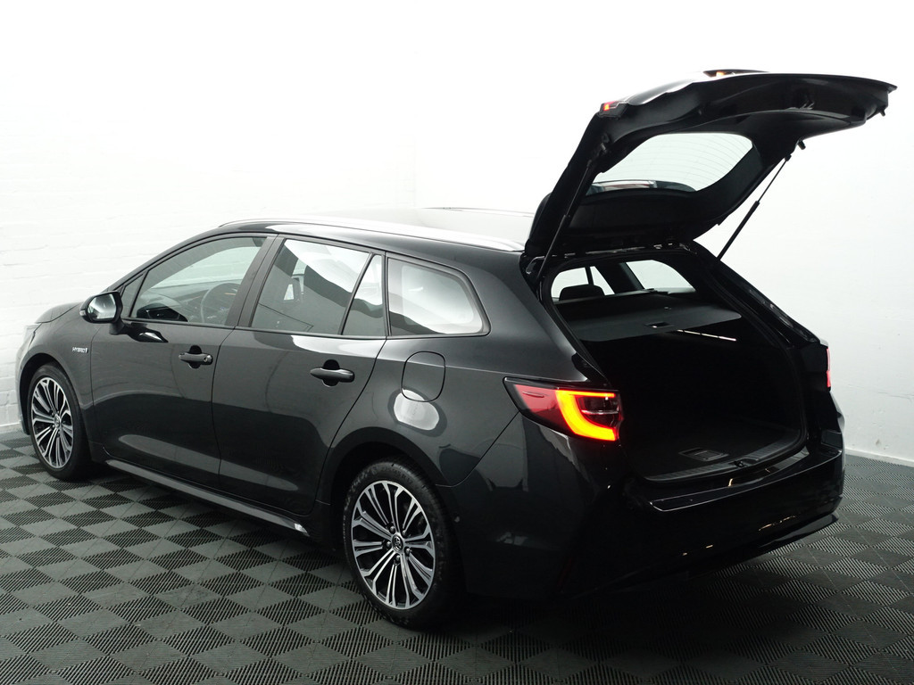 
Toyota Corolla Touring Sports 1.8 Hybrid Business Intro Head Up, Camera, Navi, Stoellverwarming, Clima, Comfort Interieur vol									