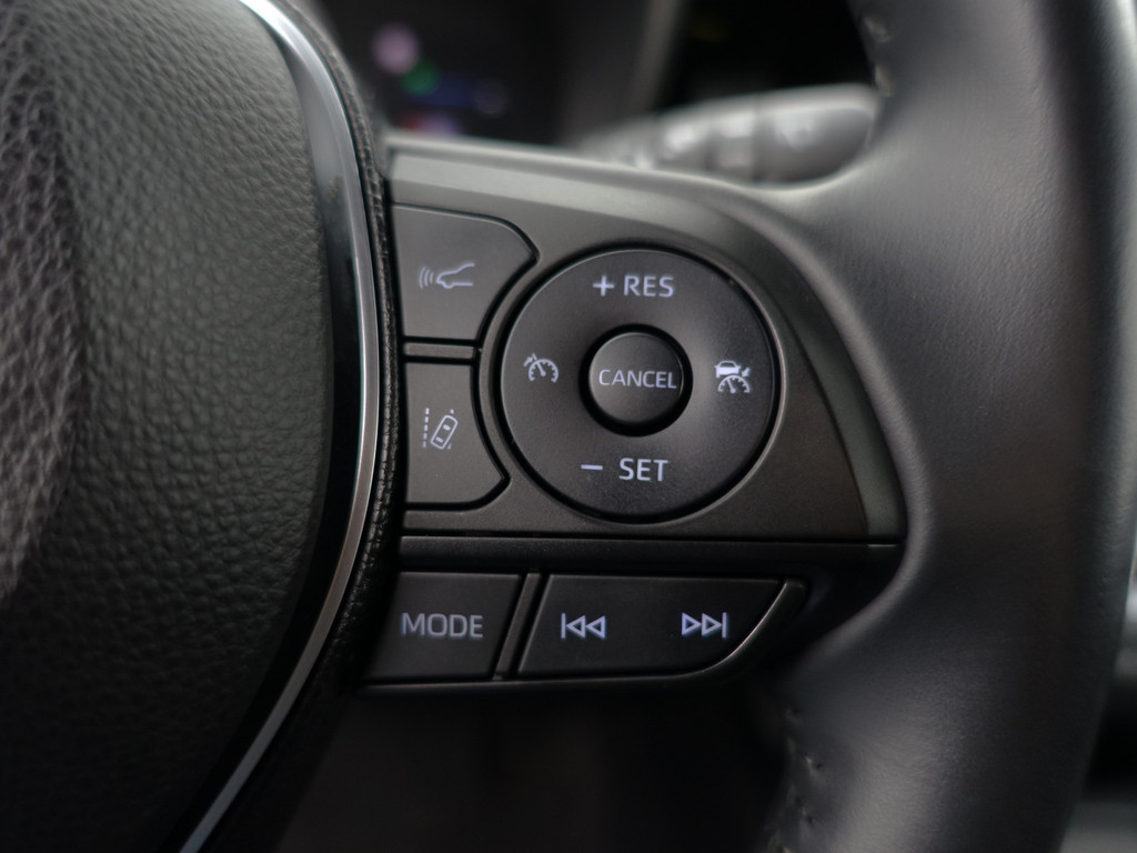 
Toyota Corolla Touring Sports 1.8 Hybrid Active Aut- Camera, Park Assist, Led, Ada Cruise, Clima, Trekhaak vol									