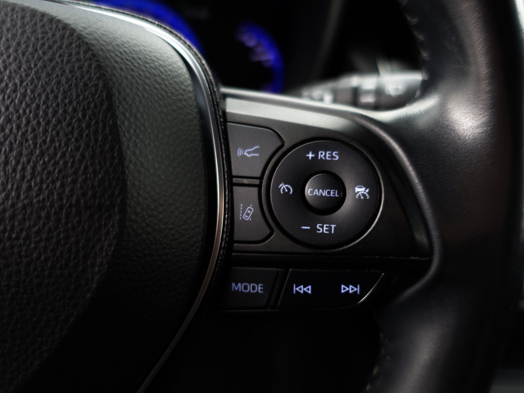 
Toyota Corolla Touring Sports 1.8 Hybrid Executive Aut- Head Up, Virtual cockpit, Stoelverwarming, Carplay, Park Pilot, Park Assist, Camera vol									