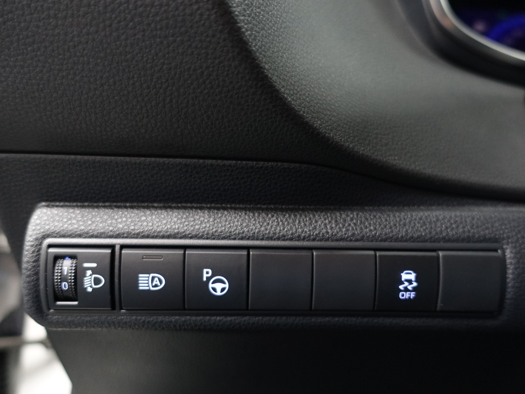 
Toyota Corolla Touring Sports 1.8 Hybrid Executive Aut- Head Up, Virtual cockpit, Stoelverwarming, Carplay, Park Pilot, Park Assist, Camera vol									