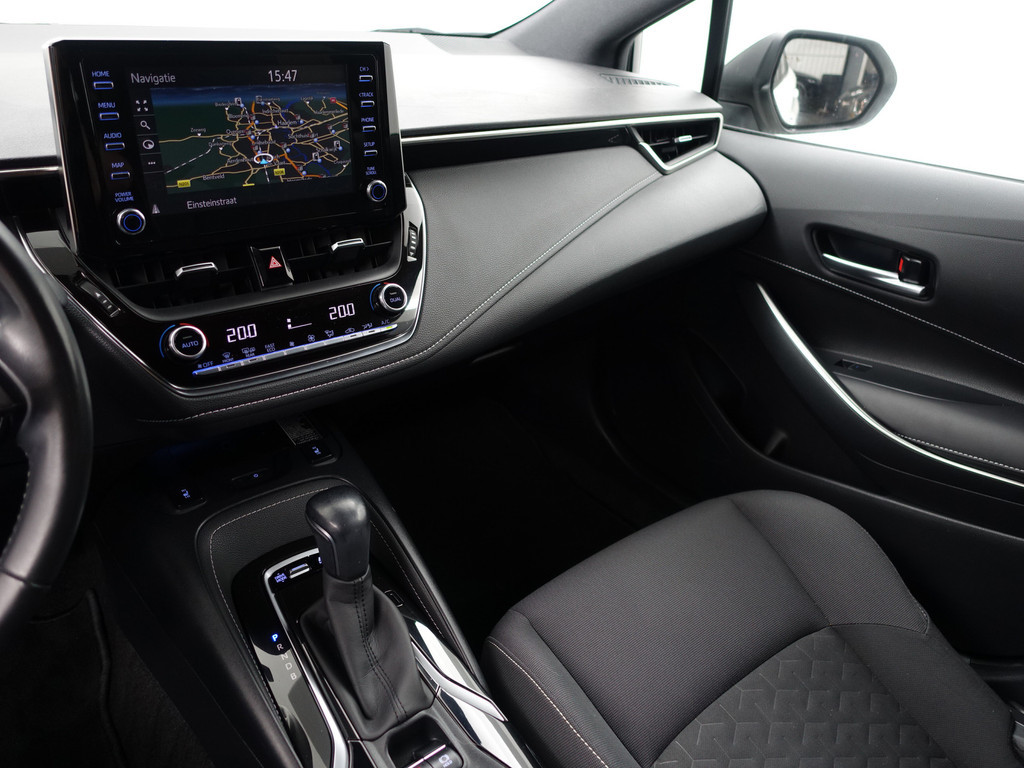 
Toyota Corolla Touring Sports 1.8 Hybrid Executive Aut- Head Up, Virtual cockpit, Stoelverwarming, Carplay, Park Pilot, Park Assist, Camera vol									