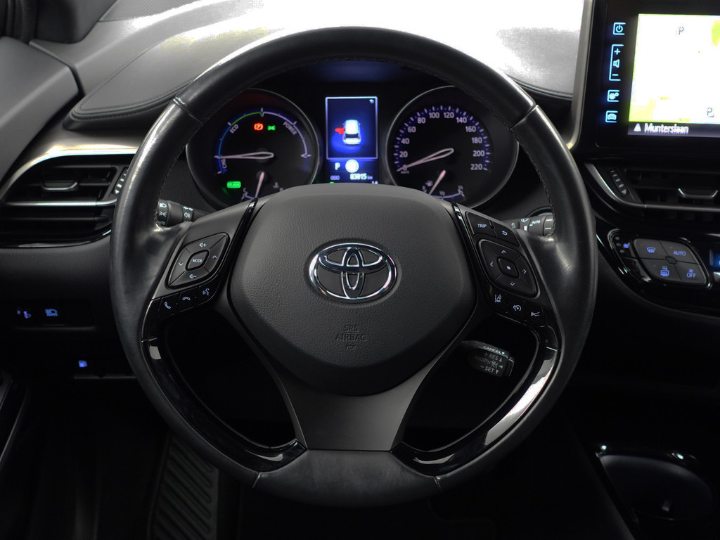 
								Toyota C-HR 1.8 Hybrid Dynamic Sport+ Aut- Two Tone, Camera, Xenon Led, Ada Cruise, Stoelverwarming, Comfort Interieur vol									