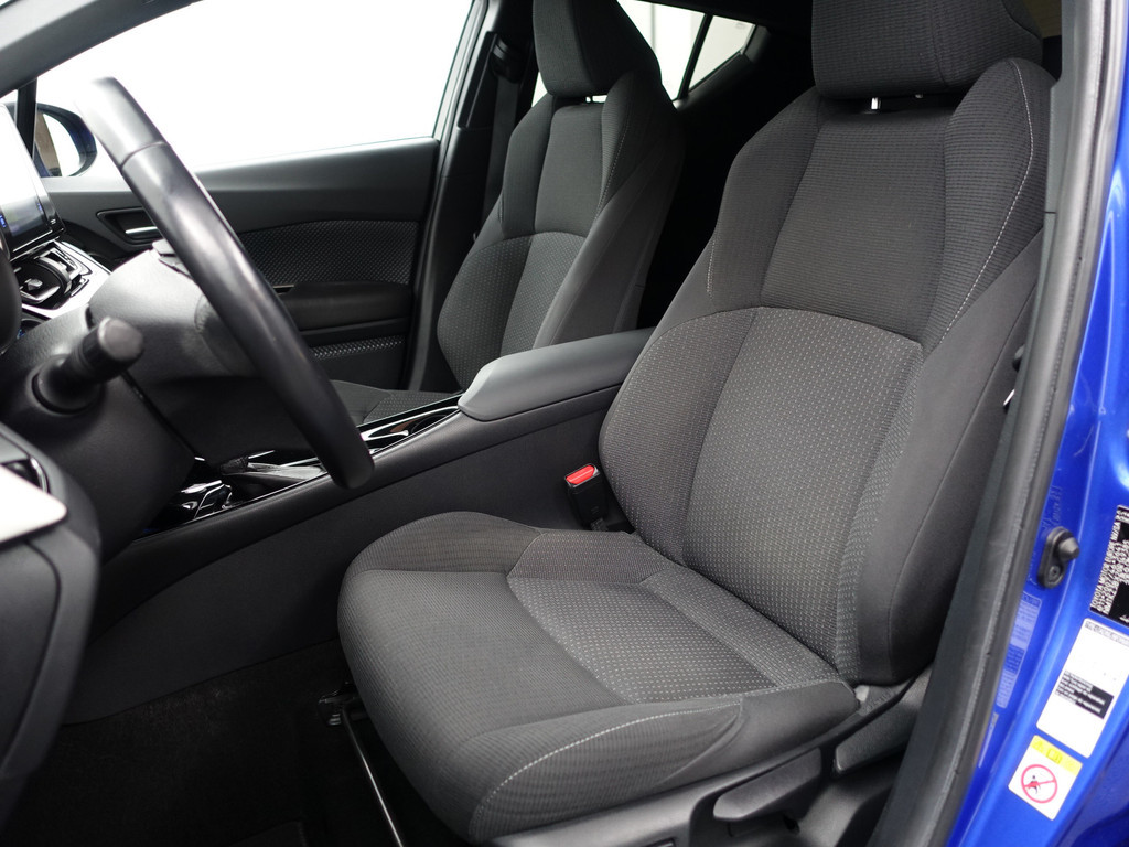 
								Toyota C-HR 1.8 Hybrid Dynamic Sport+ Aut- Two Tone, Camera, Xenon Led, Ada Cruise, Stoelverwarming, Comfort Interieur vol									