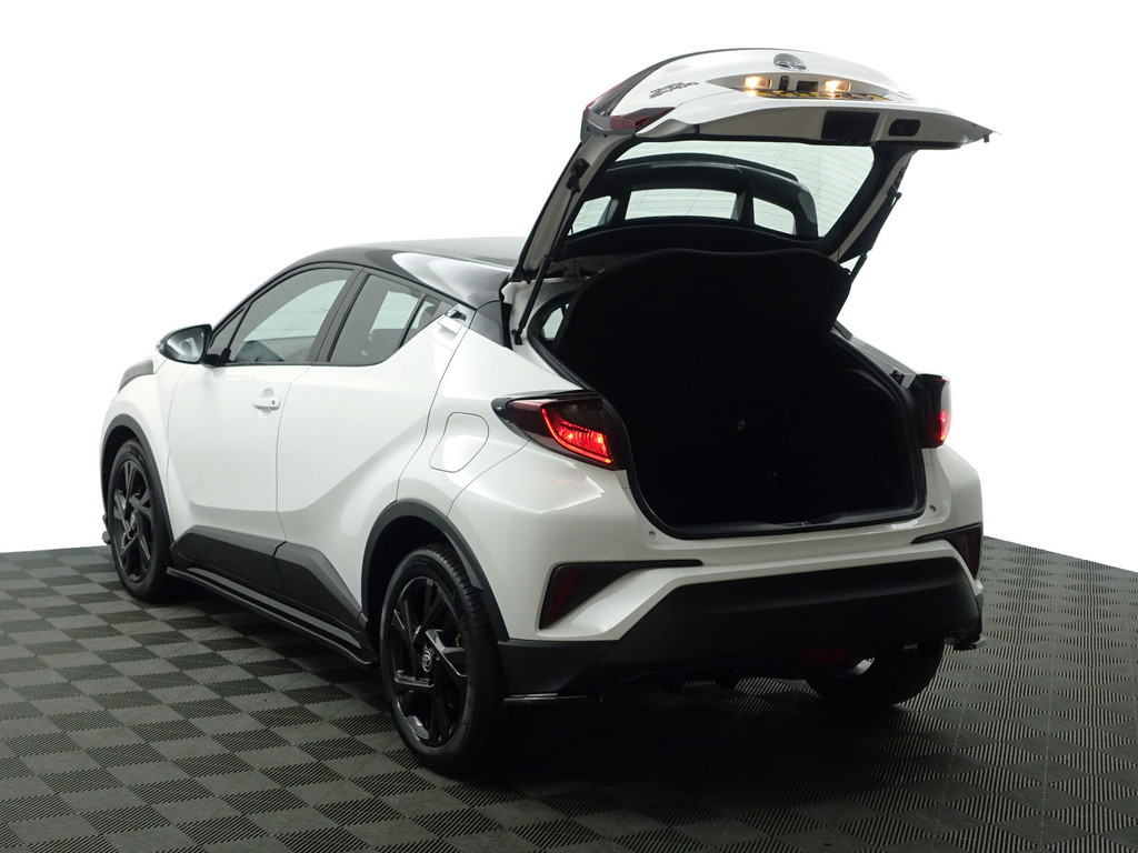 
Toyota C-HR 1.8 Hybrid Dynamic Sport Aut- Full Maxton Design, Two Tone, Smoke PPF, Xenon Led, Camera, Carplay vol									